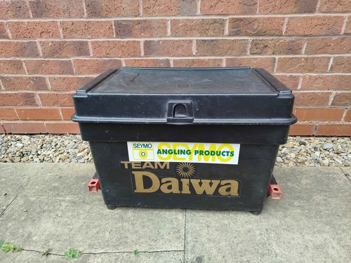 Team daiwa fishing seat - team, box