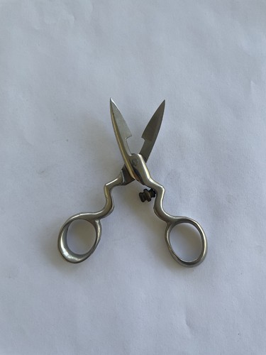 Krusius brothers buttonhole - brothers,