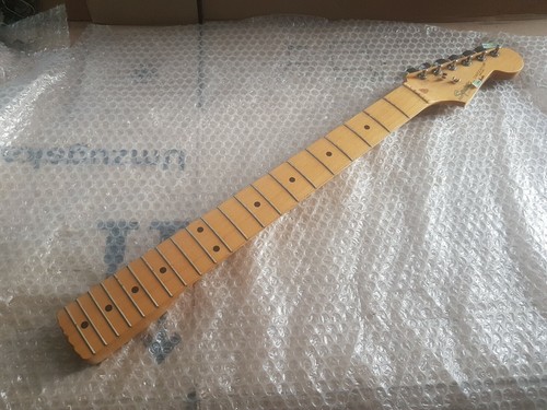 1986 squier fender - squier, by