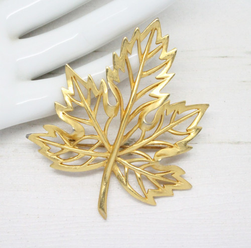 Vintage signed sphinx gold - vintage,