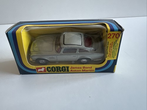 Corgi 270 james - corgi, bond