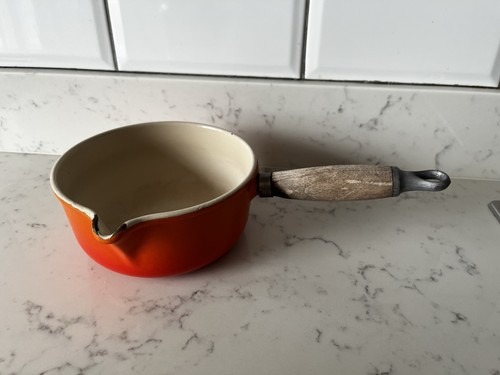 Creuset cast iron pan - le,