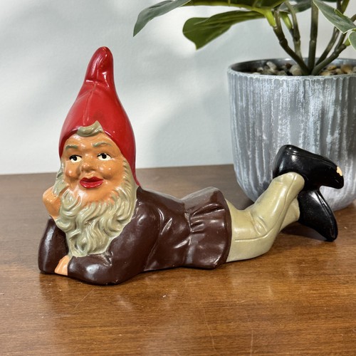 Vintage lying garden - vintage, gnome