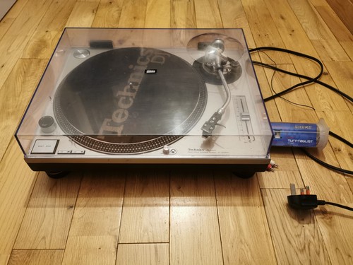 Technics 1200 mk2 analog - sl-1200, dj