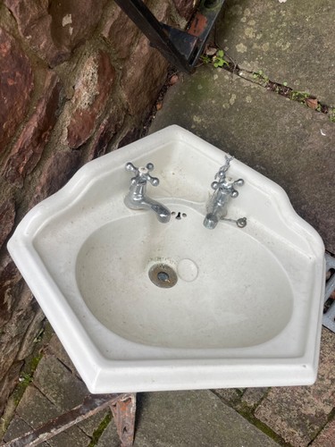 Corner sink victorian with - corner,