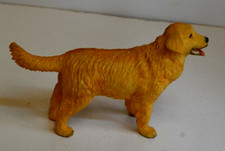 Golden Retriever figurine