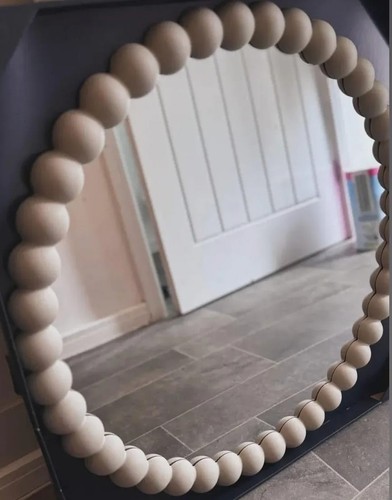 Large 65cm round - round, beaded
