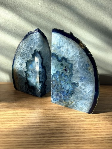 Blue agate crystal bookends - blue,