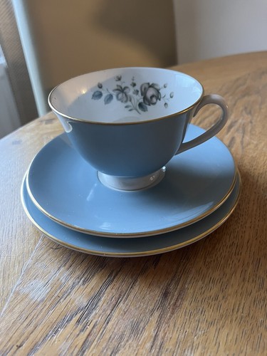 Royal doulton rose elegans - doulton, "rose