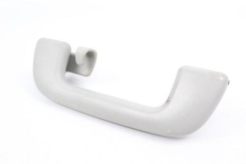 Rear left door handle - rear,