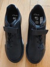 Clarks Kids Boys Award Leap Black Football Boots Sports Trainers UK Size 2G NEW