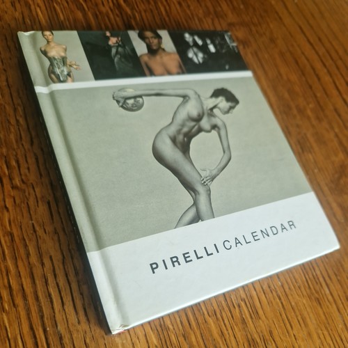 Pirelli calendar mario testino - calendar,