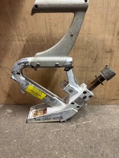⭐GENUINE PORTANAILER 401 FLOORING NAILER WORKING BUT NEEDS NAILGUIDE FREE POST⭐