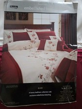 Dunelm Ruby King Duvet Cover, Plus Four  Pillowcases Used
