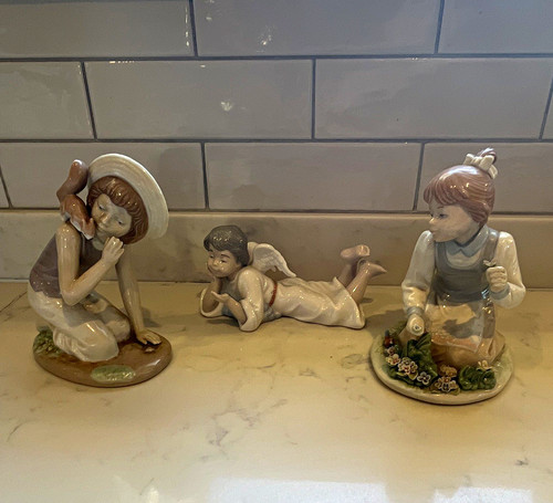 Nadal porcelain figurines set - nadal,