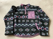 Saltrock Fleece pull over aged 13 yrs new. zipper pocket at front  