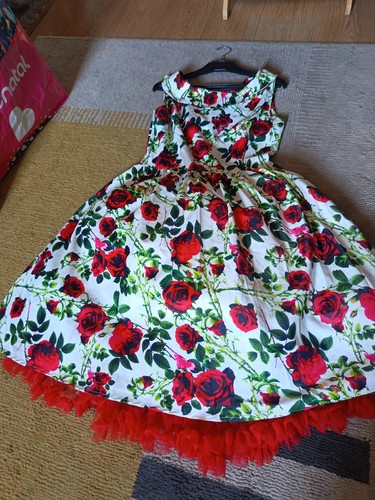 Exquisite 50s style fit - , &