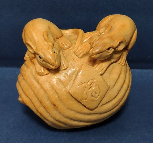 X4568 hand carved - 2", boxwood