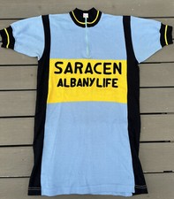 Vintage Cycling Jersey. Saracen Road Cycling Club. Small.