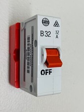 WYLEX 32A Type B Push/Plug-In