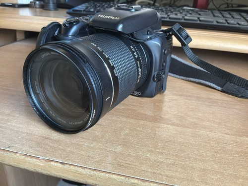 Fuji finepix s200 exr digital - s200,