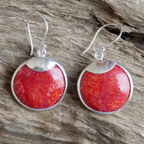 Round red coral - red, 925