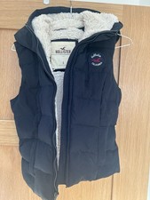 Hollister Quilted Gilet Size