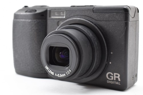 Near mint ricoh gr - near,