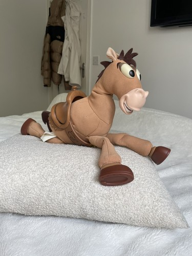 Toy story bullseye - toy, signature