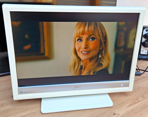 Jvc 19dk8wj hd ready - 19",