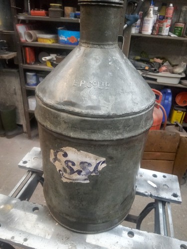 Vintage petrol drum esso 5 - drum,