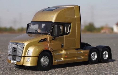 Scale sagmoto z3 gold - 1/24,