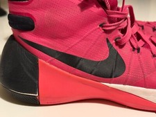 Nike Hyperdunk 2015 BREAST CANCER QS Kay Yow Pink Black White Men UK 9.5 Shoes