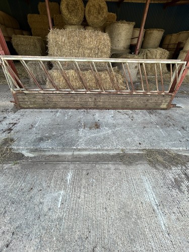 15ft cattle feed - 15ft, barrier