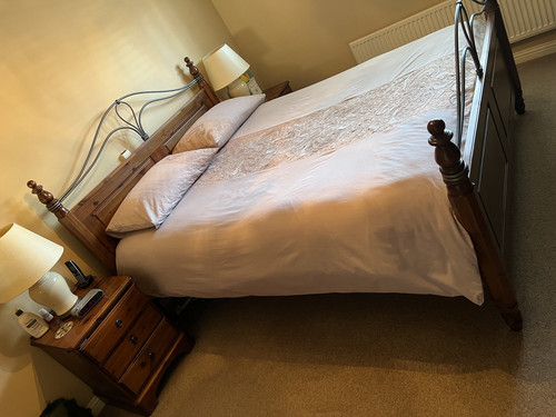 Ducal king size bed with - size,