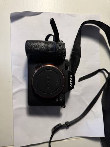 Sony alpha iii - sony,