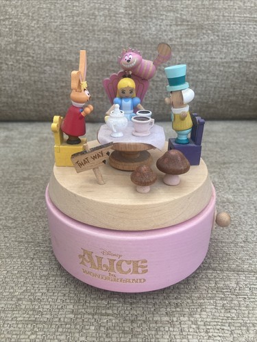 Disney wooderful life alice - disney, in