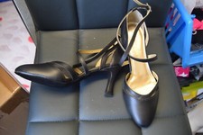 Black Capezio Vivian BR25