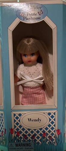Tall madame alexander - 5"tall,