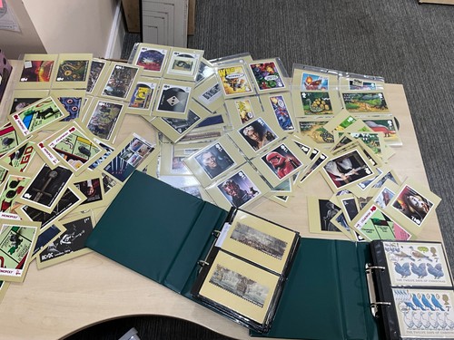 Phq postcards huge - huge, to