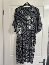 Next Black And White Floral
