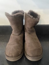 UGG AUSTRALIA BROWN BAILEY