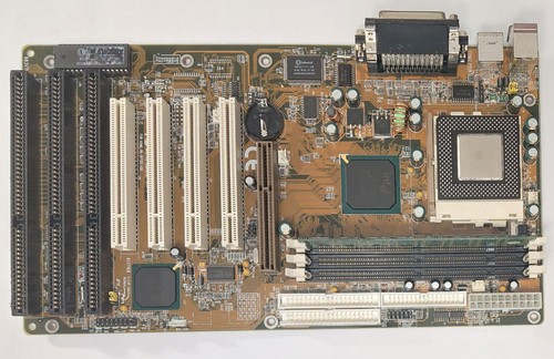Shuttle hot 683 socket 370 - shuttle,
