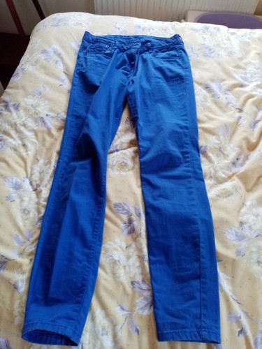 Falmers royal blue colour - falmers, 'colour
