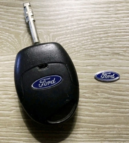 Ford fiesta mk6 - ford, badges
