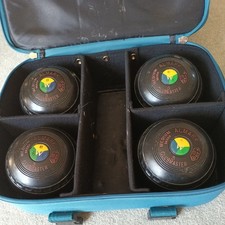 ALMARK CLUBMASTER LAWN BOWLS
