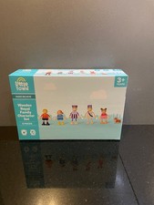 Aldi Little Town Wooden Royal