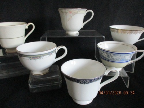 Royal doulton bone china - royal, tea