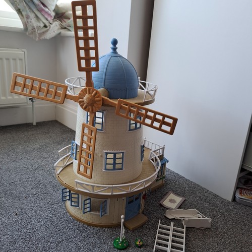 Sylvanian families field view - sylvanian,