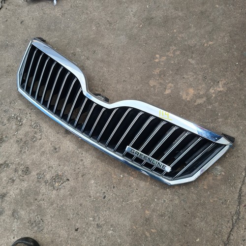 Genuine skoda superb - skoda, green